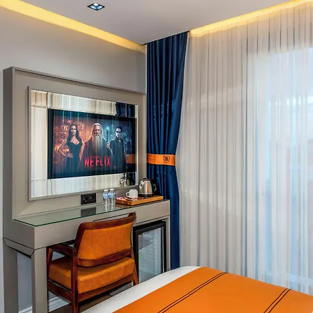 Bera Airport Hotel 3*